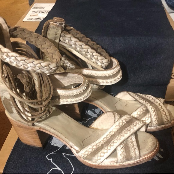 ⛔️ SOLD ⛔️ - Picture 2 of 5